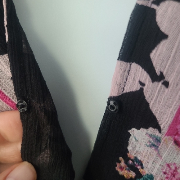 Guess Wrap Style Boho Floral Blouse Top Statement Sleeves Spring Summer Sheer - Picture 10 of 13